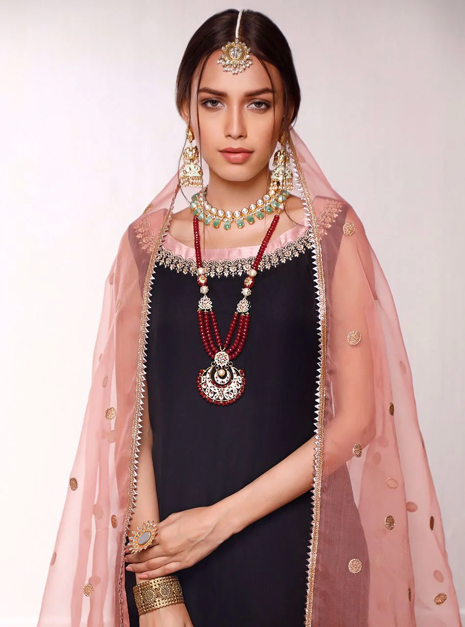 Nayab - Image 3