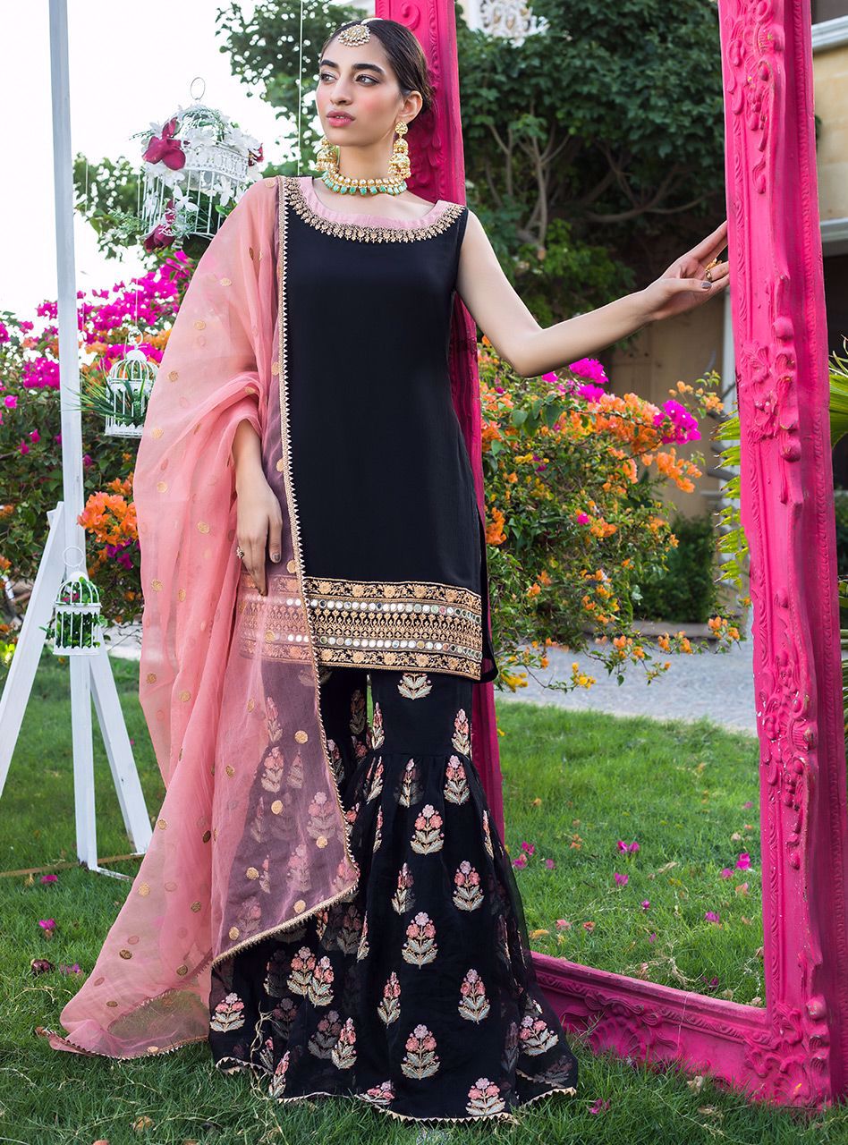 Nayab - Image 8